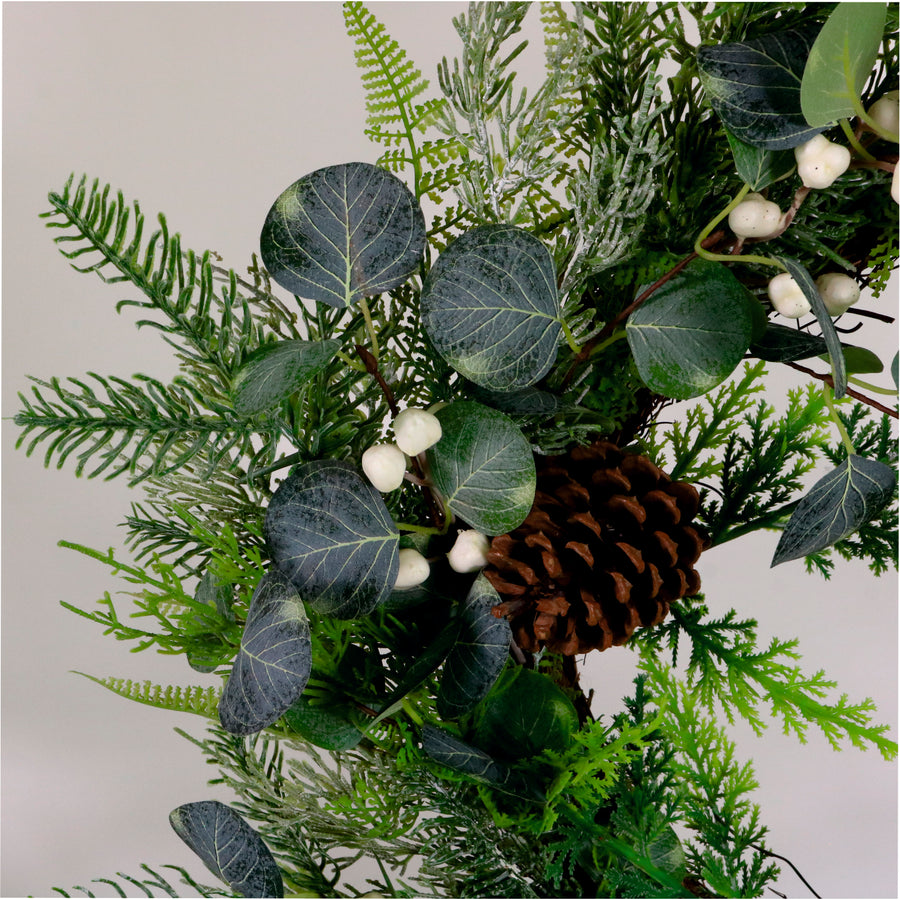 Winter Premium Wreath No:04