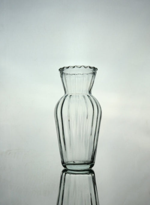 Doris Vase (15cm)